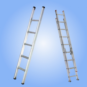 Foldable wall support ladder